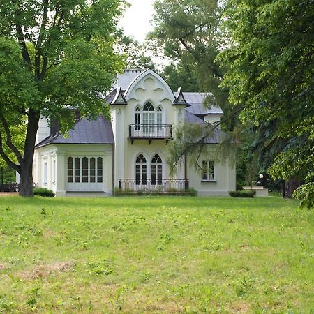 비아와포들라스카 Roskosz Zespol Dworsko Parkowy B&B 외부 사진