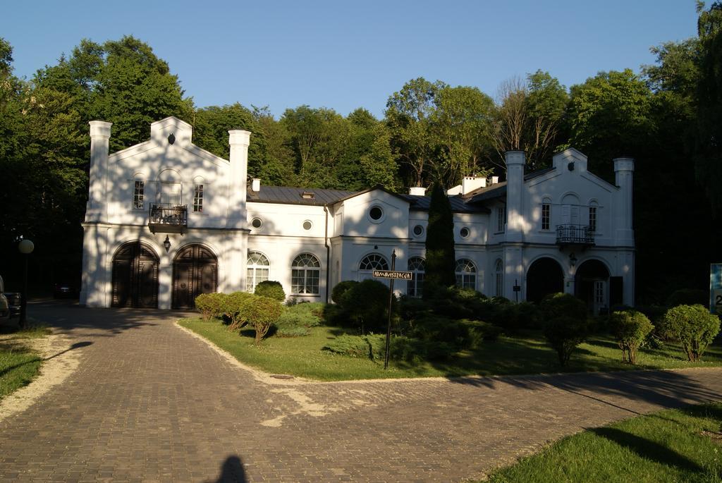 비아와포들라스카 Roskosz Zespol Dworsko Parkowy B&B 외부 사진
